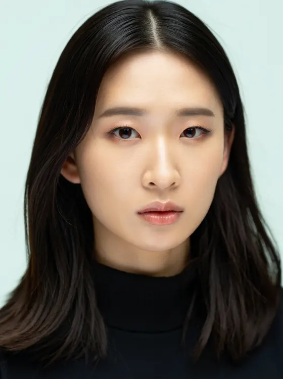 가상모델 #1332 얼굴 원본 9
