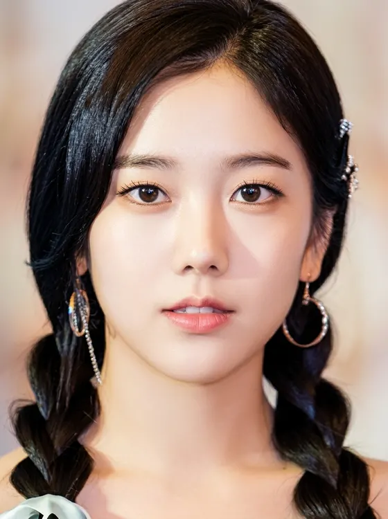 가상모델 #220 얼굴 원본 1