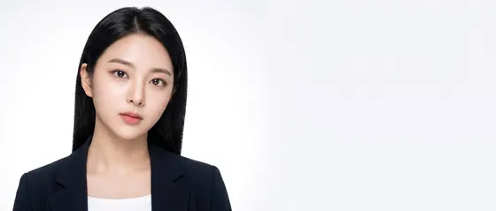 히어로 섹션 21:9