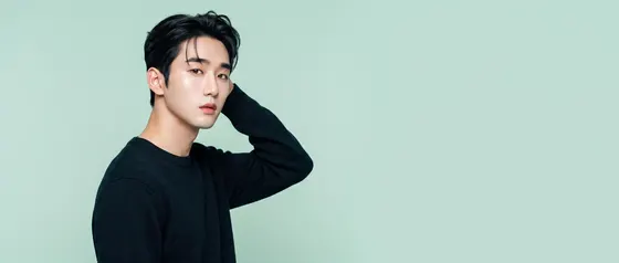 히어로 섹션 21:9