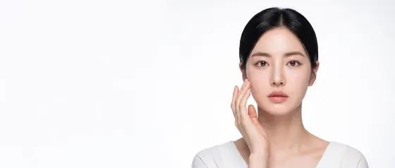 가상모델 #62 히어로 섹션 19