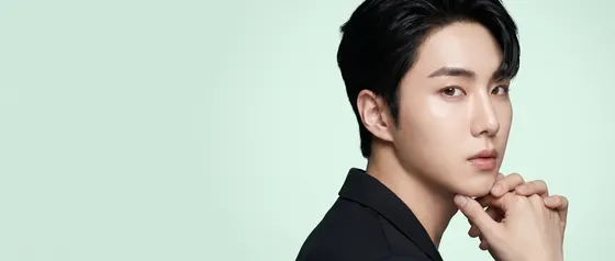 가상모델 #1447 히어로 섹션 17