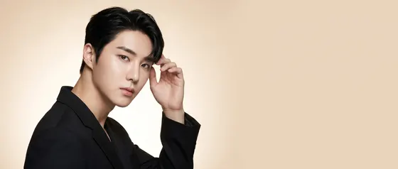 가상모델 #1447 히어로 섹션 22