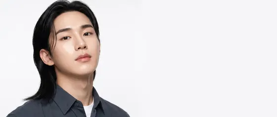 가상모델 #1412 히어로 섹션 17