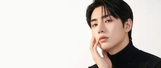 가상모델 #1370 히어로 섹션 18