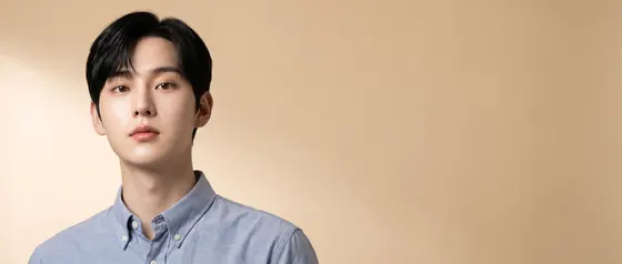 가상모델 #1368 히어로 섹션 23