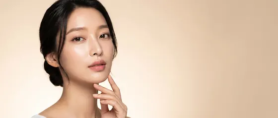가상모델 #1 히어로 섹션 15