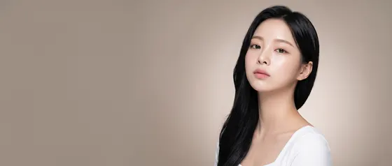 가상모델 #243 히어로 섹션 17