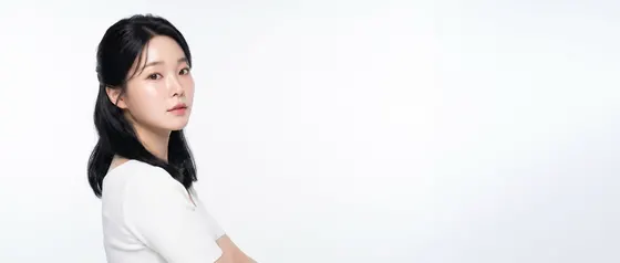 가상모델 #1110 히어로 섹션 14