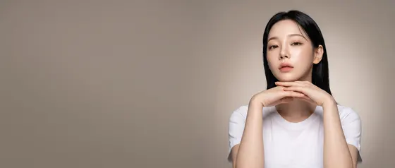 가상모델 #1115 히어로 섹션 17