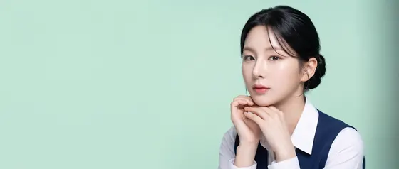 가상모델 #292 히어로 섹션 13