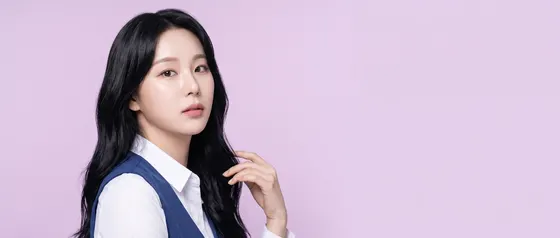 가상모델 #292 히어로 섹션 24
