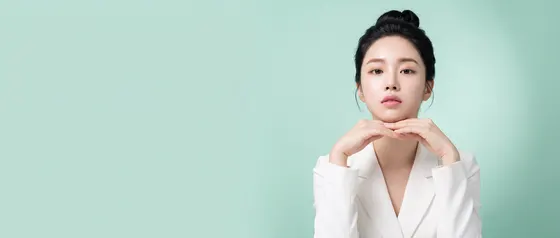 가상모델 #166 히어로 섹션 15