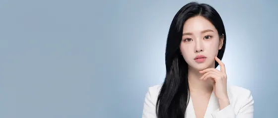 가상모델 #166 히어로 섹션 17