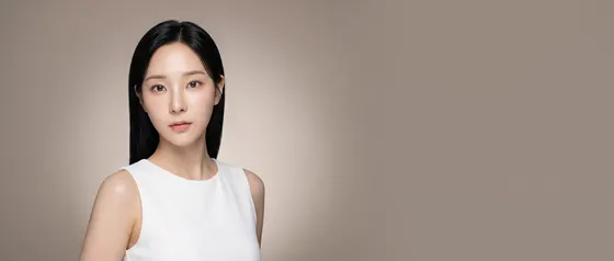 가상모델 #241 히어로 섹션 16