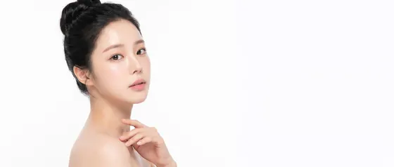 가상모델 #242 히어로 섹션 16