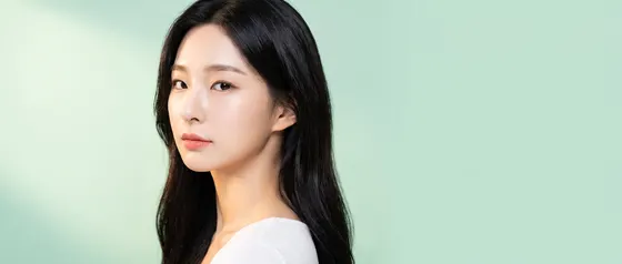 가상모델 #213 히어로 섹션 18