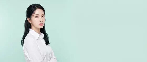 가상모델 #114 히어로 섹션 22