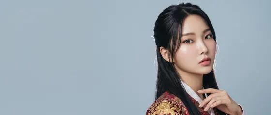 가상모델 #1488 히어로 섹션 17
