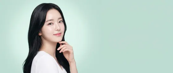 가상모델 #209 히어로 섹션 22