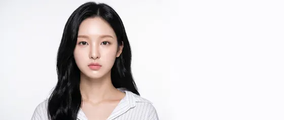 가상모델 #279 히어로 섹션 17