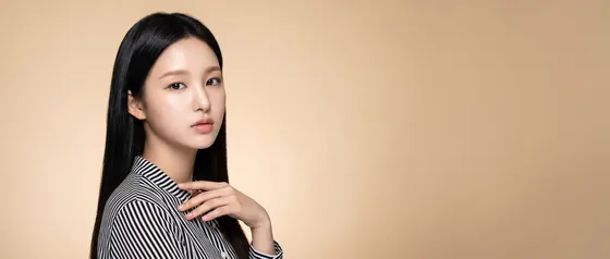가상모델 #279 히어로 섹션 24
