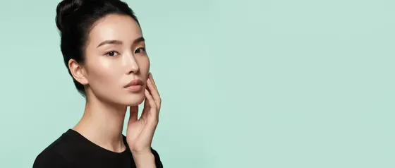 가상모델 #2041 히어로 섹션 32