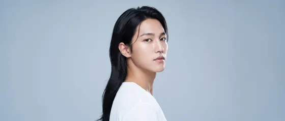 가상모델 #5 히어로 섹션 30