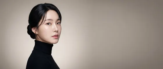 가상모델 #1444 히어로 섹션 27