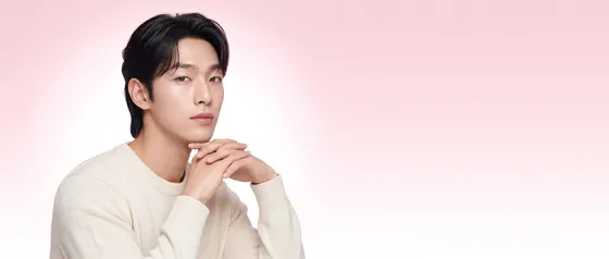 가상모델 #4 히어로 섹션 28