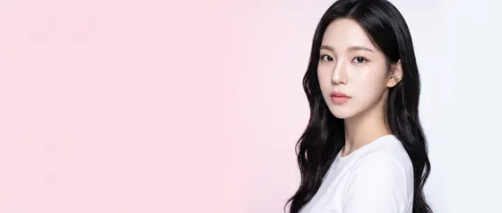 가상모델 #132 히어로 섹션 35