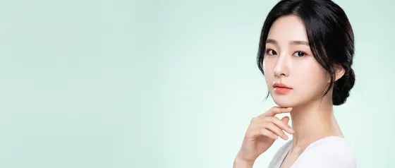 가상모델 #213 히어로 섹션 32