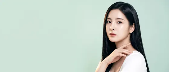 가상모델 #305 히어로 섹션 25