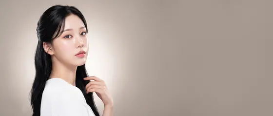 가상모델 #933 히어로 섹션 4