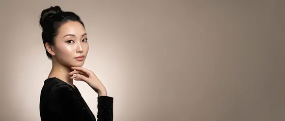 가상모델 #1230 히어로 섹션 33