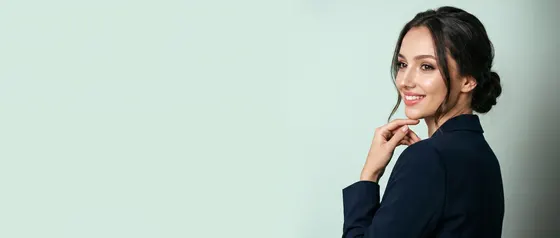 가상모델 #1154 히어로 섹션 1