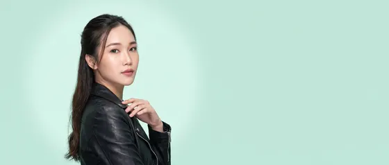 가상모델 #1337 히어로 섹션 30