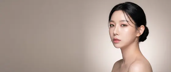 가상모델 #824 히어로 섹션 7