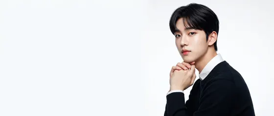 가상모델 #1318 히어로 섹션 37