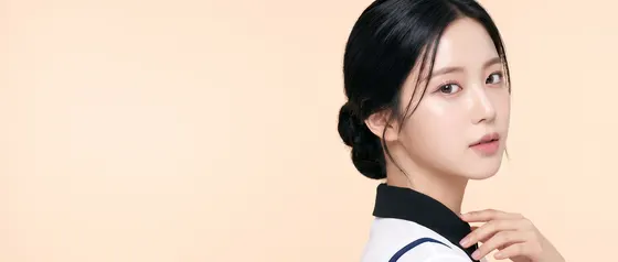 가상모델 #220 히어로 섹션 37