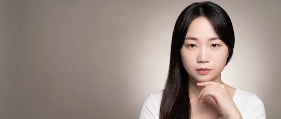 가상모델 #174 히어로 섹션 37
