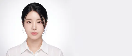 가상모델 #272 히어로 섹션 47