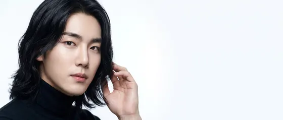 가상모델 #1444 히어로 섹션 50
