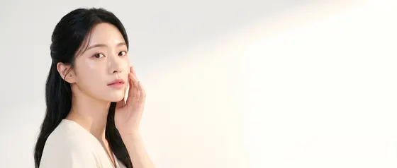 가상모델 #4 히어로 섹션 51