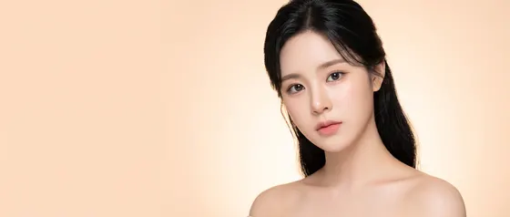 가상모델 #208 히어로 섹션 52