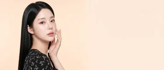가상모델 #242 히어로 섹션 51