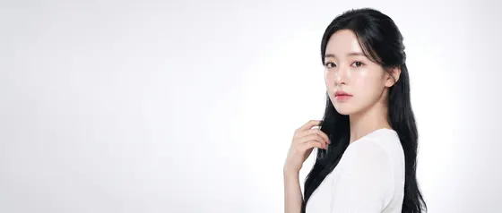 가상모델 #209 히어로 섹션 54