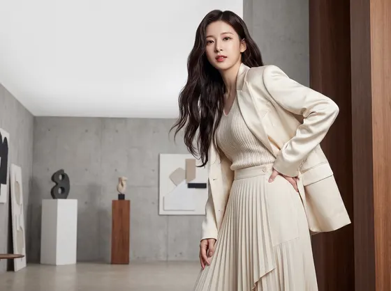 AI 광고컷 4:3